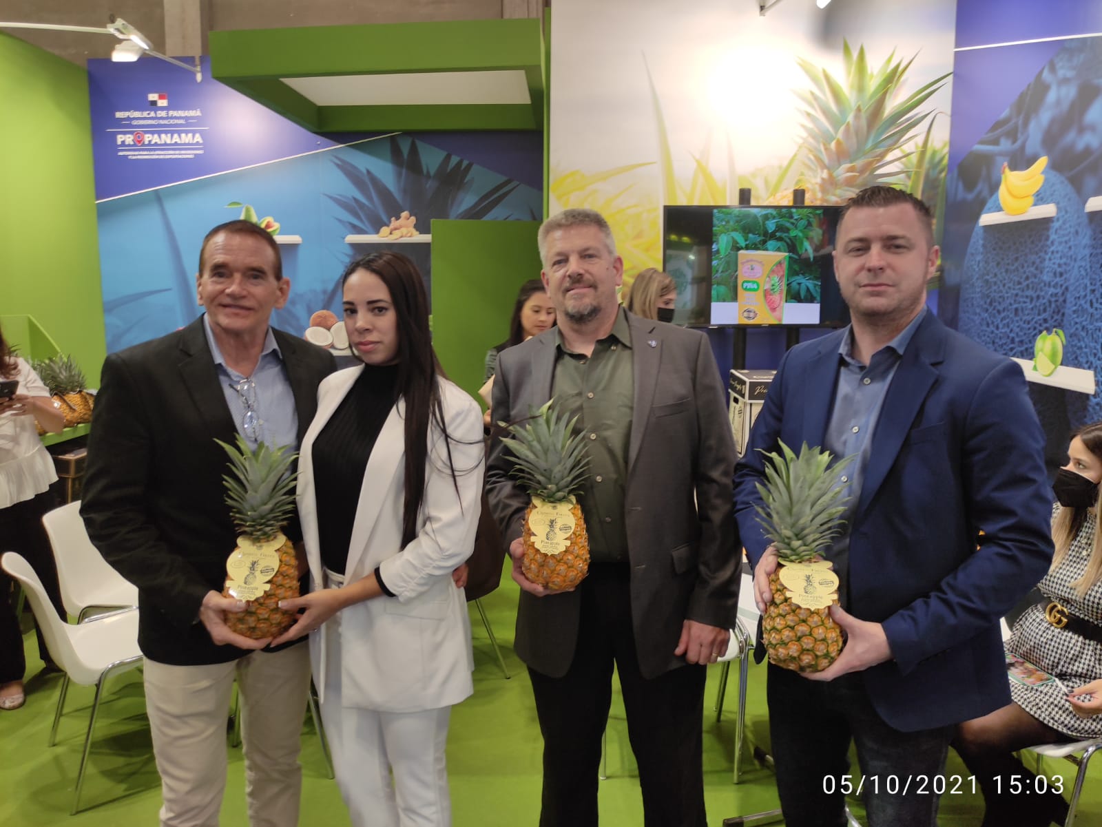 Colorada Fresh owners part-of-Panama govt exhibit Fruit Attraction Madrid 2021