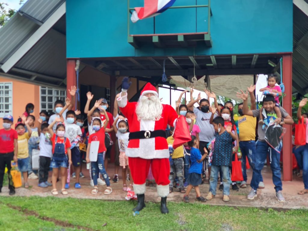 Farm neighborhood kids Christmas Party 2021